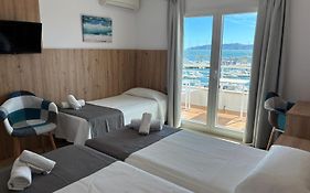 Hostal Santa Clara